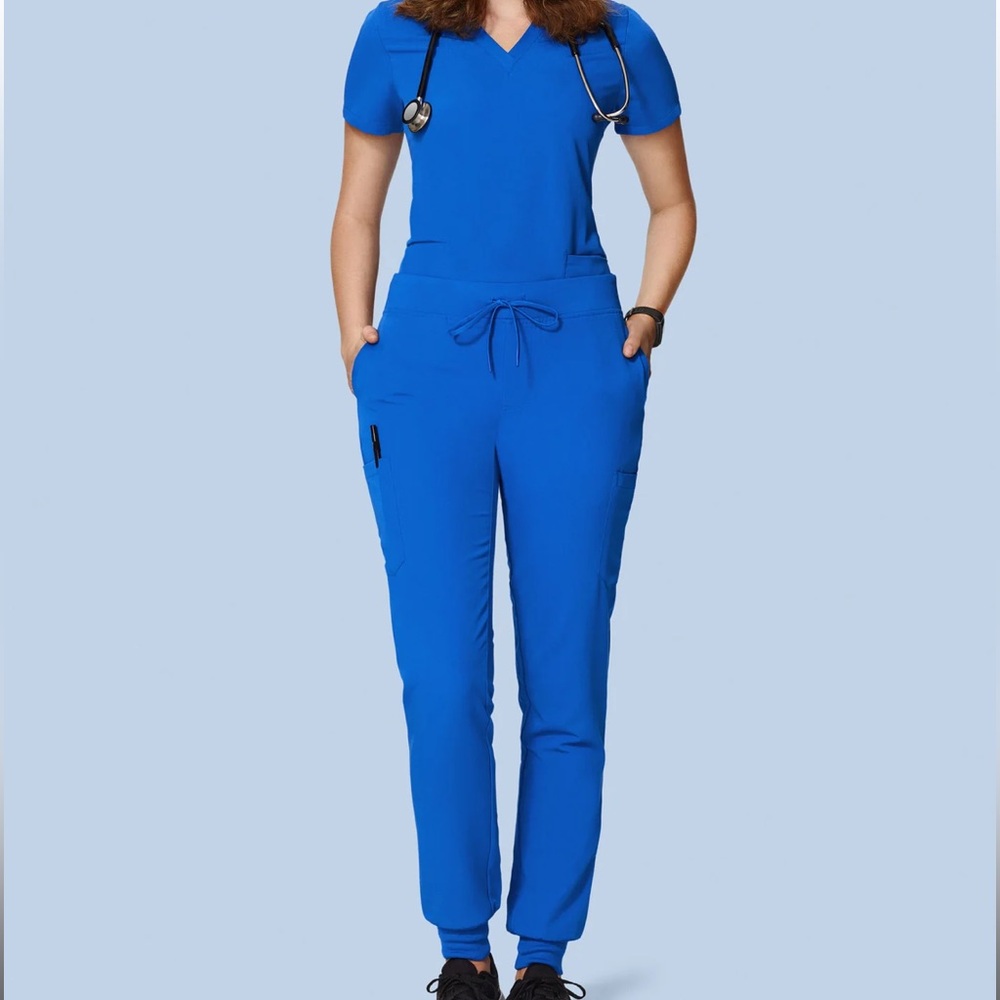 Mandala Jogger Scrub Set